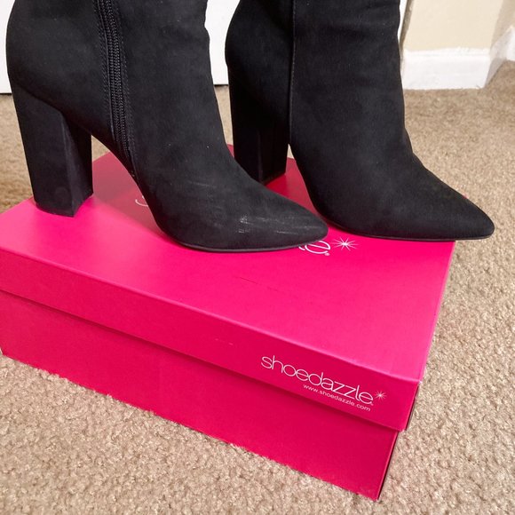 Minda Block Black Suede Heel Bootie Size 7 - Picture 6 of 10